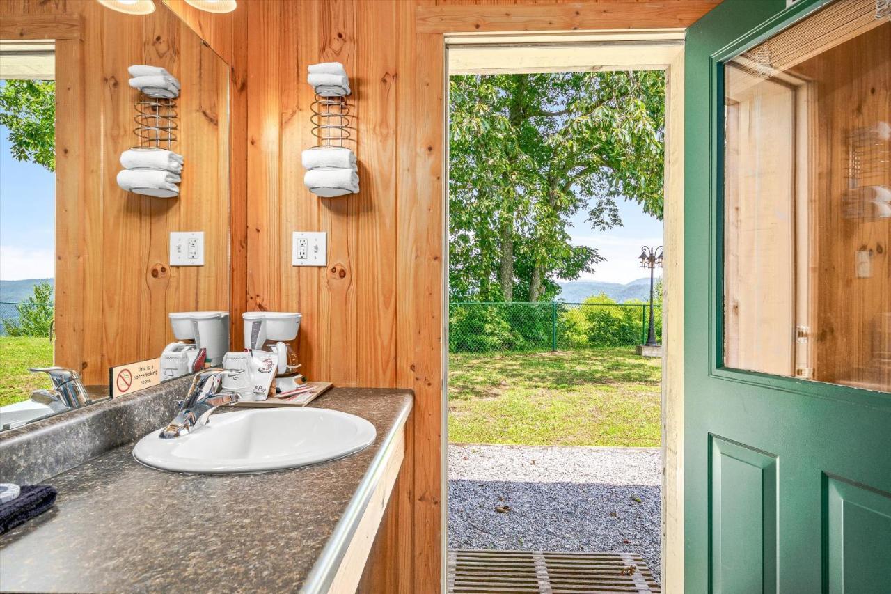 Green River Lodge Saluda Luaran gambar